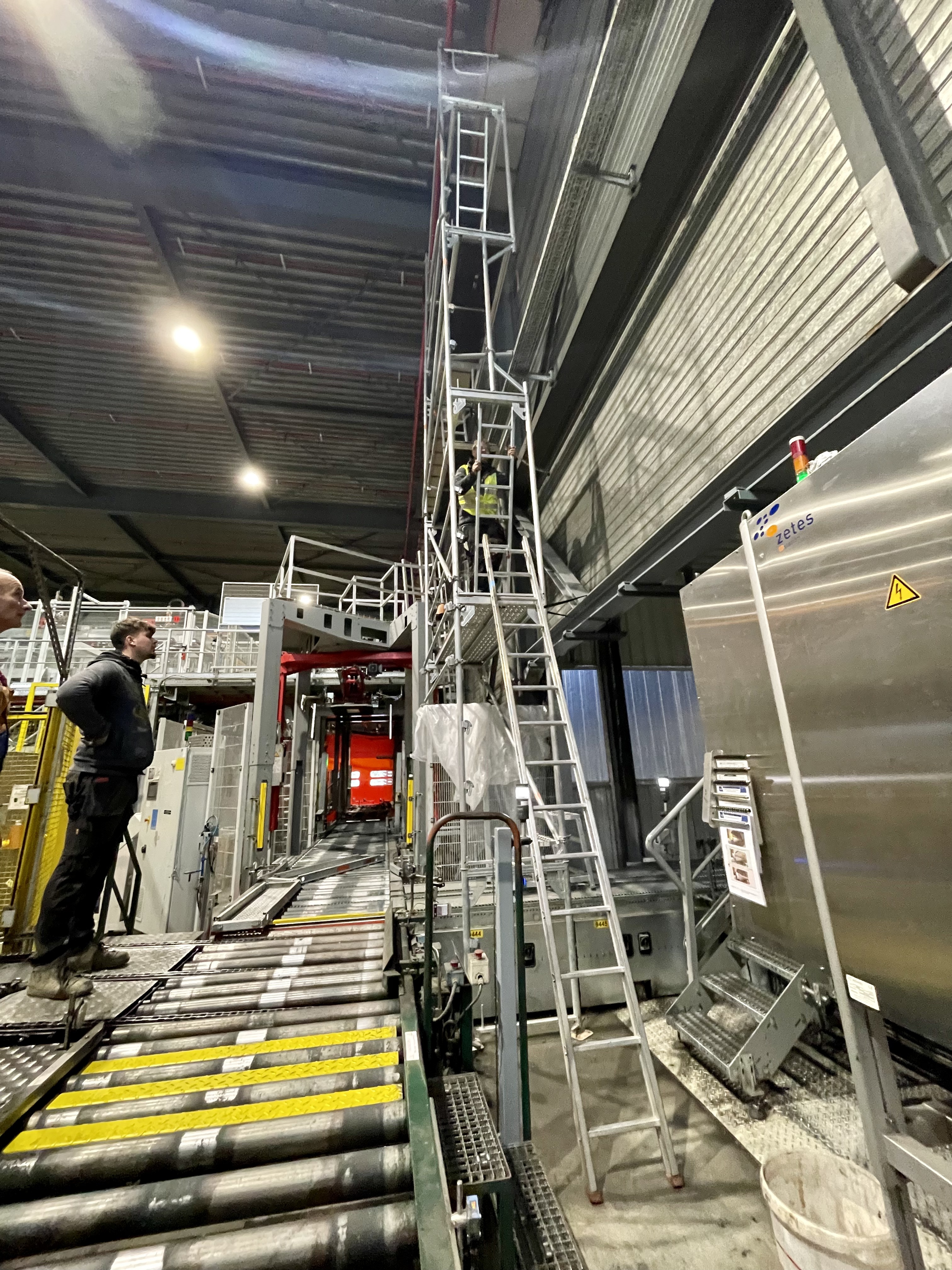 Échafaudage industriel BAM sur un site de production